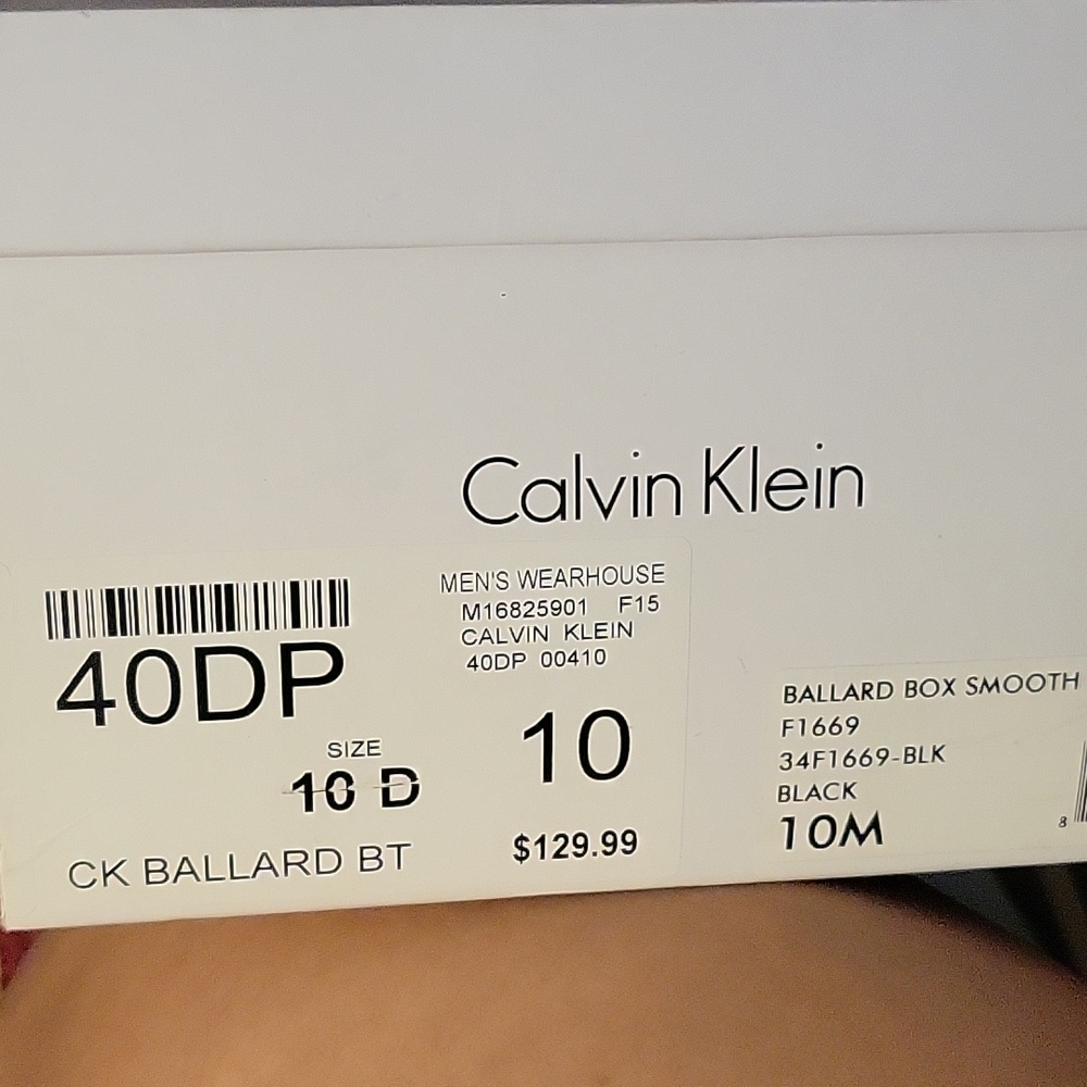 Calvin Klein - Picture 11 of 11